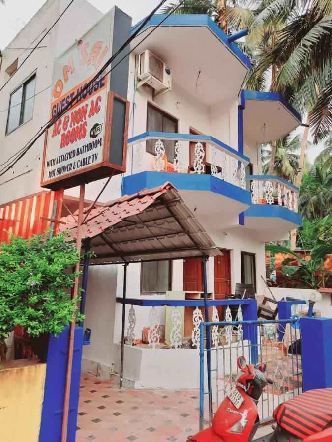 Om Sai Guest House パロレム エクステリア 写真